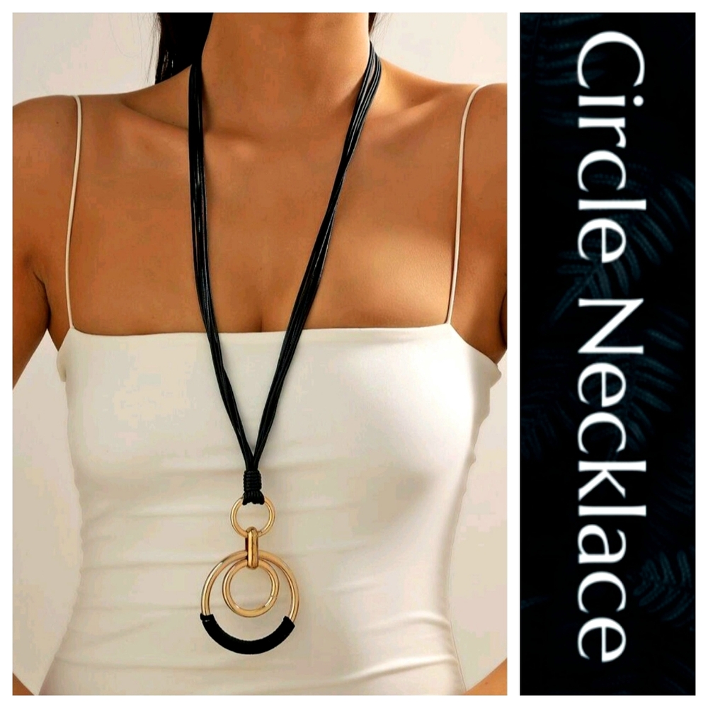Circle Statement Necklace - image 1